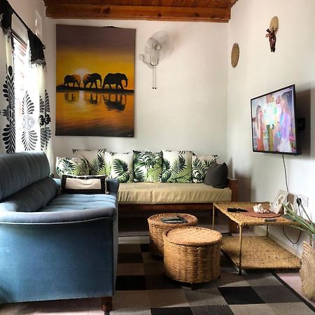 Ocean Paradise Beach Apartment Galu Esterno foto